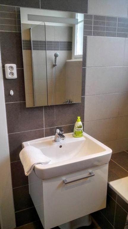 Jezerka Apartments Прага Екстериор снимка