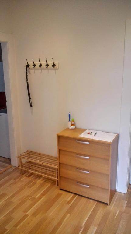 Jezerka Apartments Прага Екстериор снимка